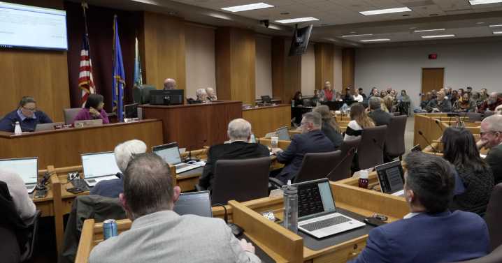 Green Bay Common Council delays vote on short-term rental restrictions