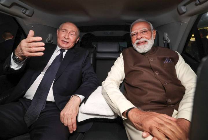 PM goes all out to receive ‘time-tested friend’ as Putin slams tariffs on India