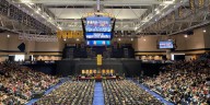 Nearly 800 graduate in Murray State fall, winter commencement