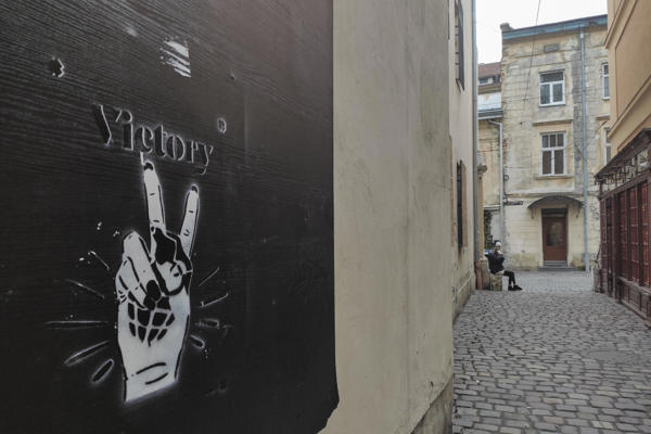 Aliados refuerzan apoyo militar a Ucrania en medio de negociaciones de paz