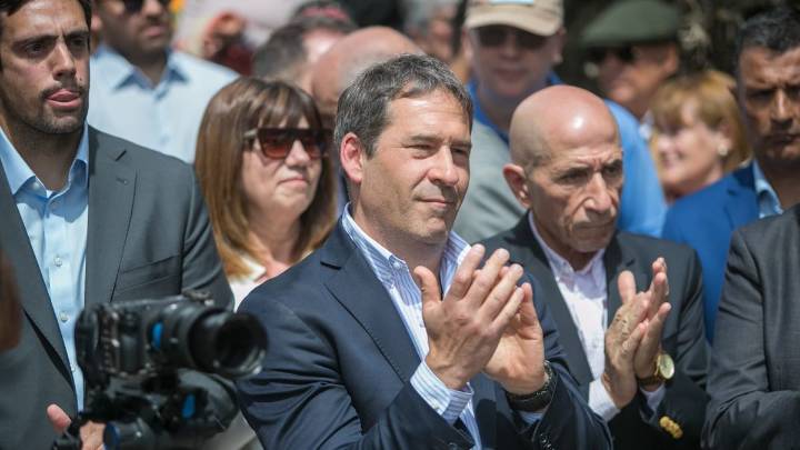 Luque: "El retiro de YPF le pega fuerte a la ciudad"