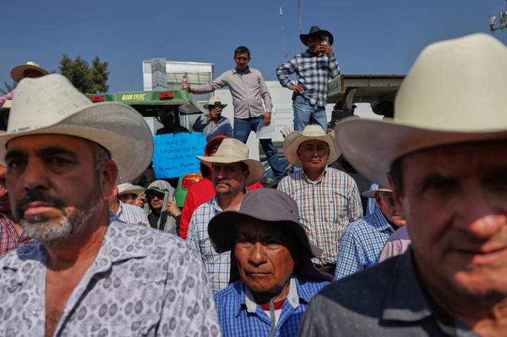 Farmers block Mexico’s Congress with tractors in protest against new national water law proposal