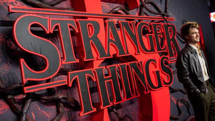 'Stranger Things' fans in Utah rushing to grab movie theatre tickets for season 5 finale