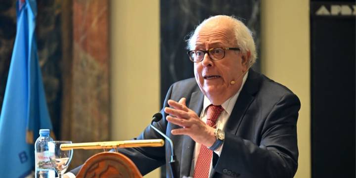 Los secretos del banco central de Perú para acumular reservas y evitar la volatilidad cambiaria