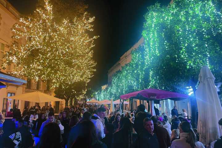 El centro llegará el puente al tope de 40 zambombas en la vía pública