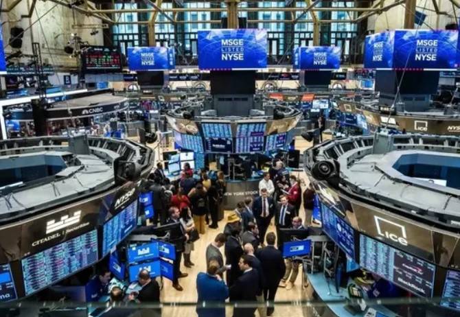 ADRs argentinos bajaron en Wall Street y subió el riesgo país