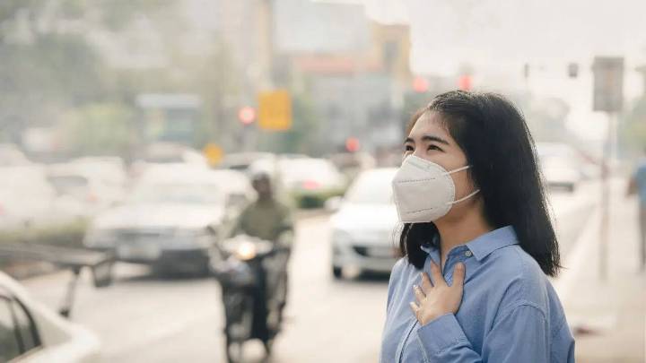 Delhi Air Quality Hits ‘Severe,’ GRAP-3 Curbs Kick In: Full List Of Restrictions Explained