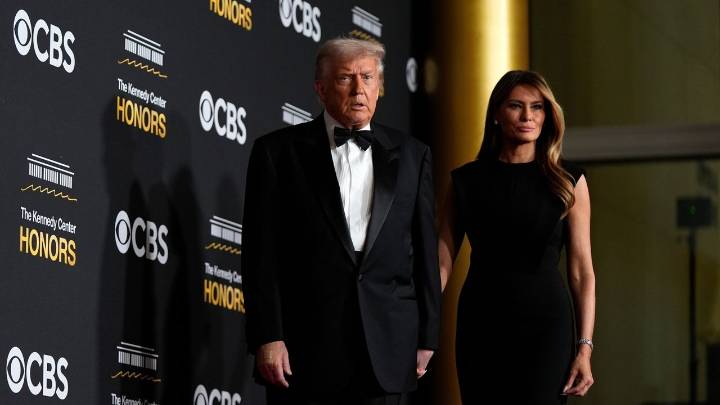 Trump hosts Kennedy Center Honors, a touchstone in his attack against what he calls 'woke' culture
