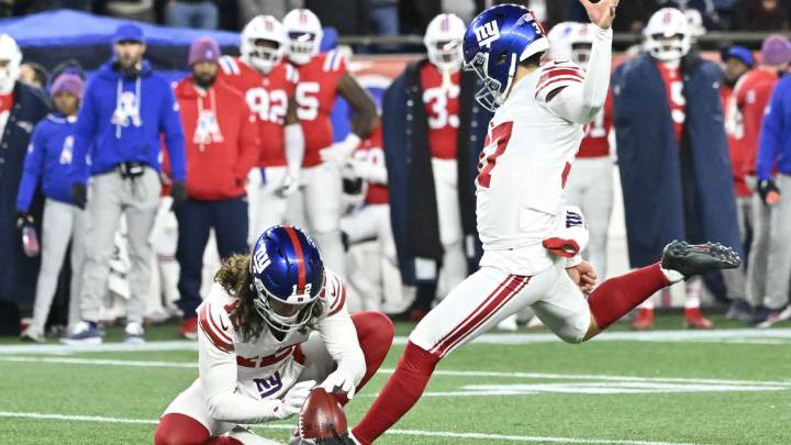 Patriots blow up Giants’ FG blunder with brutal hit