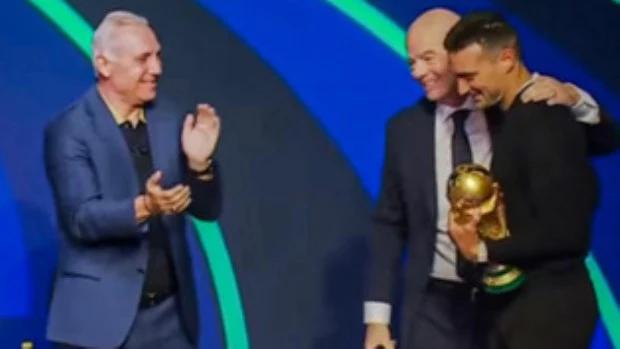 Infantino se disculpó con Scaloni
