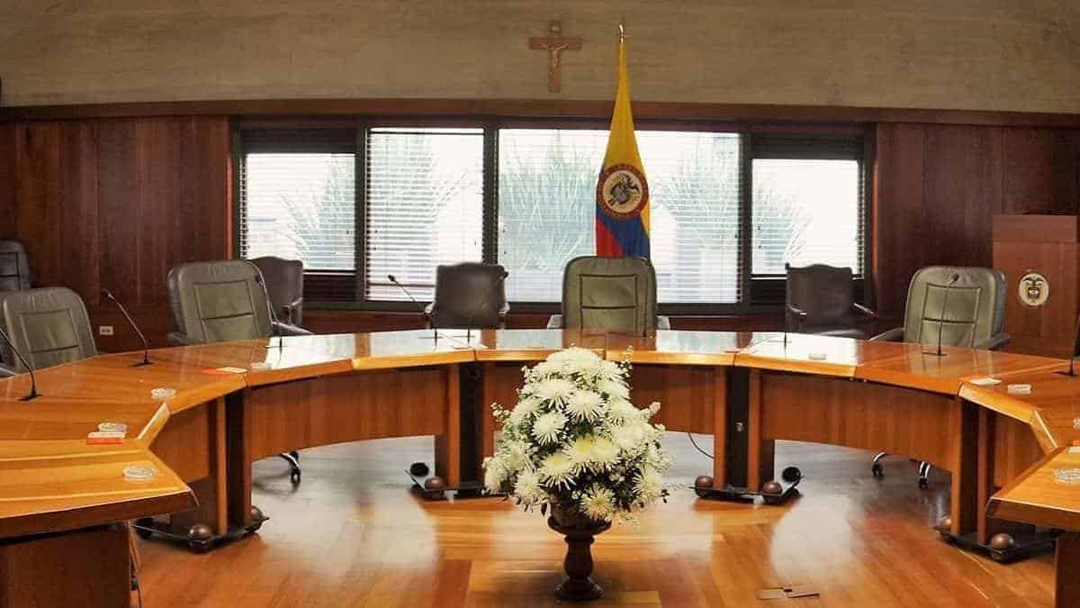 Radican recusación contra conjuez de la Corte por presuntas amenazas