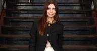 Emily Ratajkowski’s Gold Choker Is This Season’s Must