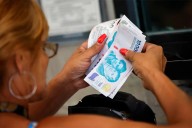 Hasta cuándo se cobra el aguinaldo de diciembre 2025, quiénes lo reciben y cómo se calcula