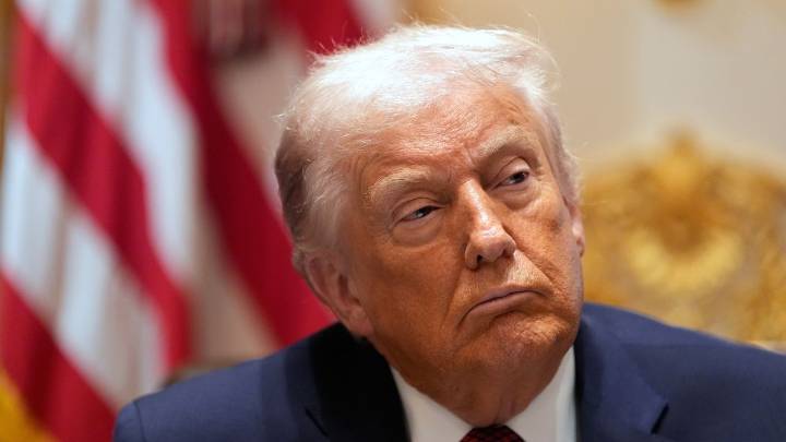 The Latest: Trump speaks on Americans' economic worries and blames Democrats at Pennsylvania rally