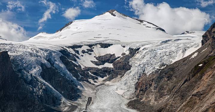 Boyfriend charged after ‘leaving exhausted girlfriend to freeze to death’ on mountain