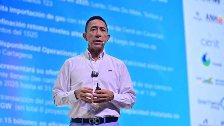 Fiscalía cita a declarar a Ricardo Roa por presunta compra irregular del apartamento 901