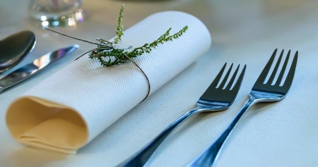 White Mountain Grill adds to Heights