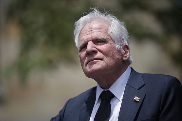 “Desmiento categóricamente que he renunciado al Centro Democrático”: Miguel Uribe Londoño