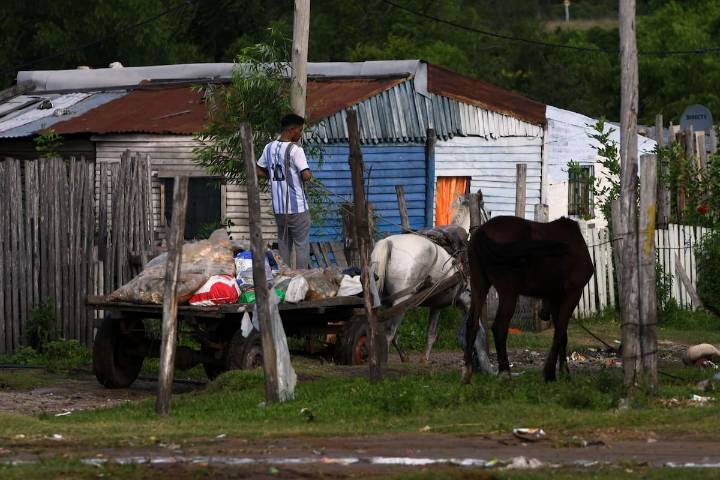 Dato de la UCA. La pobreza cayó al 36,3% en el tercer trimestre y se ubica en el nivel más bajo desde 2018