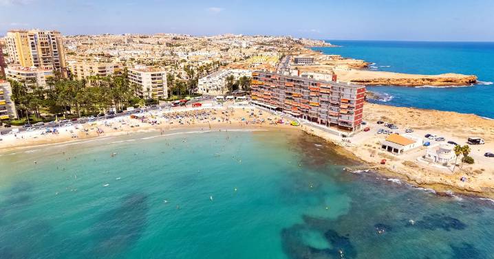 Costa Blanca horror as couple die 'semi-naked' and badly wounded in house