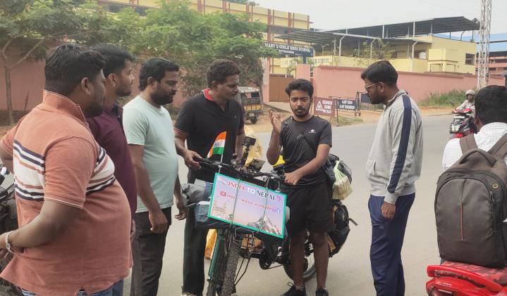 Khammam youth embarks on India tour on bicycle to promote brotherhood