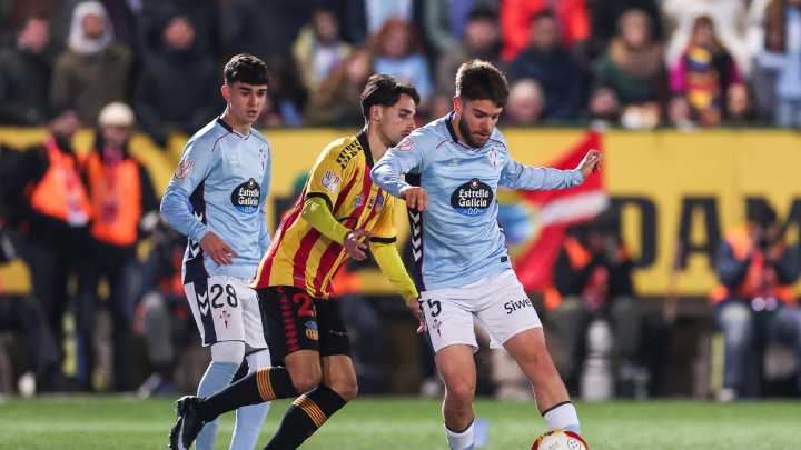 Giráldez se rinde al Sant Andreu tras el agónico pase copero del Celta