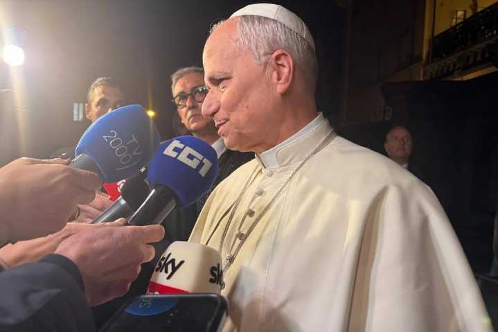 Reuters | León XIV insta a EEUU a no intentar derrocar militarmente a Maduro: «Es mejor buscar vías de diálogo»