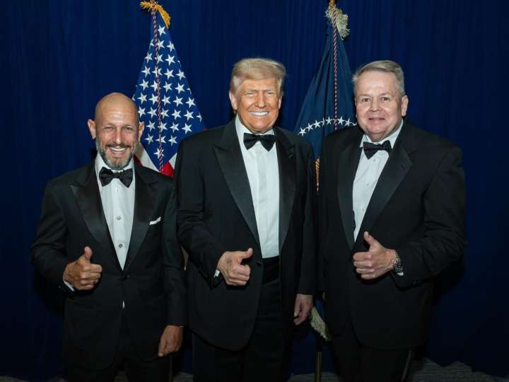 El dueño de Flybondi se queda con OCA, la principal empresa de correo privado