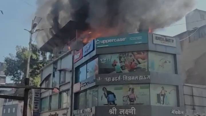 Massive fire on terrace of commercial complex in Pune’s Sadashiv Peth; no casualties