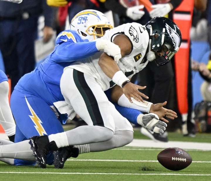 Eagles quarterback Jalen Hurts was the centerpiece of 9 seconds of mayhem against Chargers