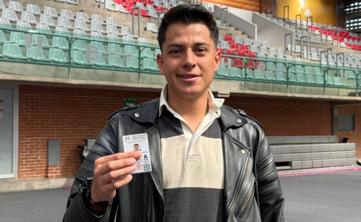 Qué documentos se necesitan para sacar la licencia permanente en 2026