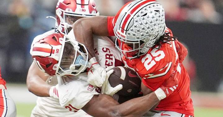 12 teams, 11 games, one champion: A guide to the College Football Playoff