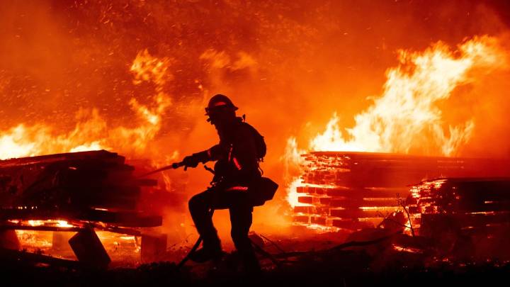 ‘There Was No Fighting This Fire,’ California Survivor Says