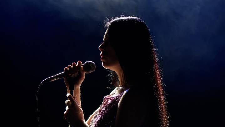 Backup Worship Singer Promoted To Having Mic Turned On