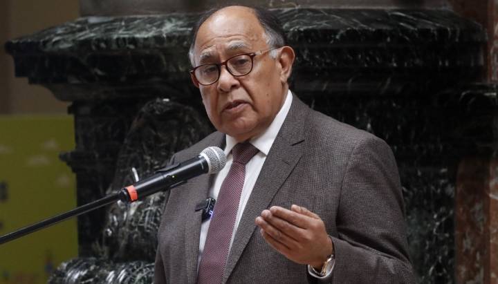 Corte Suprema suspende por dos meses al ministro Simpertigue en medio de investigación por el caso "Muñeca Bielorrusa"