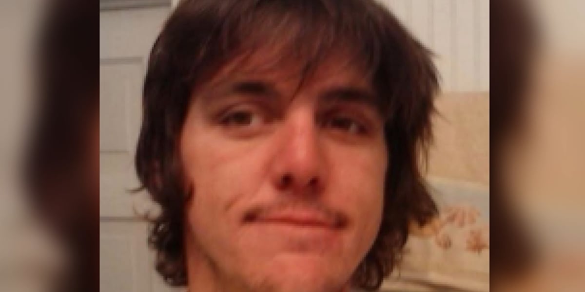 Mother asks for help in finding her missing son