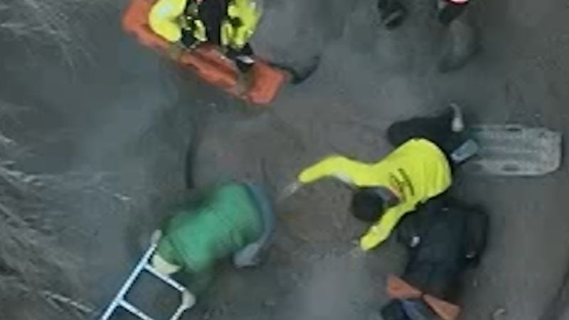 Lone Utah hiker rescued from quicksand