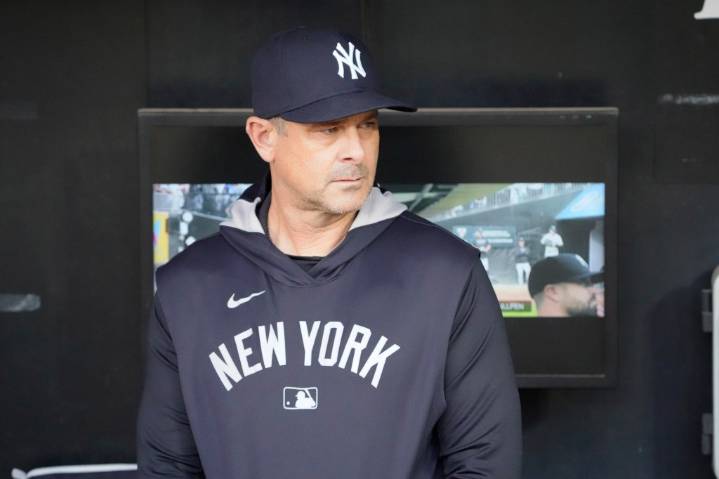 Yankees takeaways: Aaron Boone talks Cody Bellinger pursuit, Jasson Domínguez’s switch