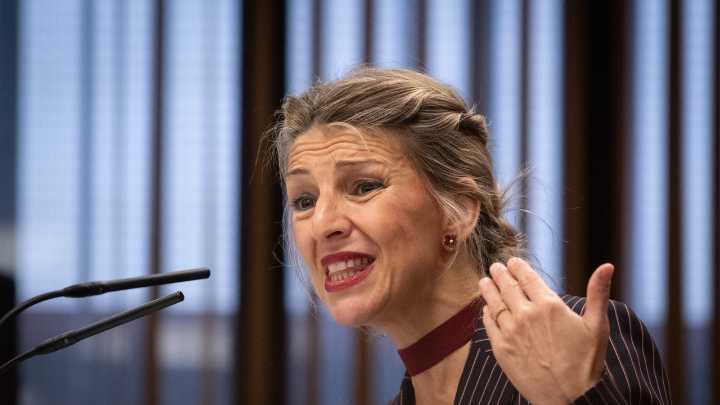 Yolanda Díaz exige a Sánchez "reformular" el Ejecutivo "en profundidad" porque "así no puede seguir": "Toca dar limpieza absoluta"