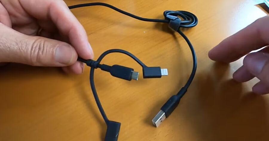 WHAT THE TECH? Gifts for travelers