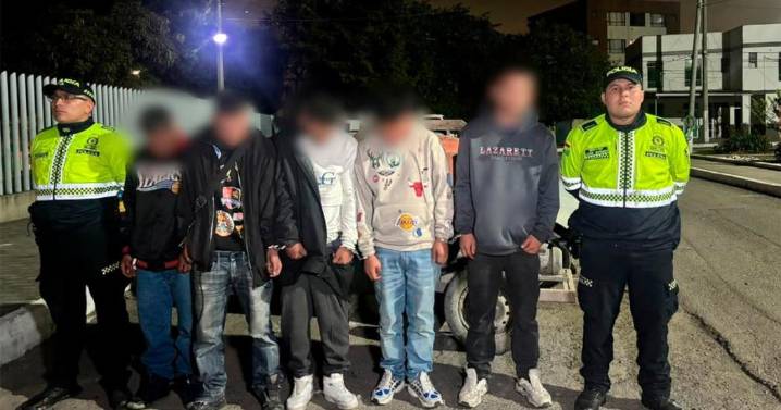 Detenidos en Bogotá por hurtar una mezcladora de cemento y transportarla de manera peligrosa en vehículo