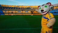 Carlos Zolezzi y su amor por Tigres: De ser la mascota a casarse en el Estadio Universitario