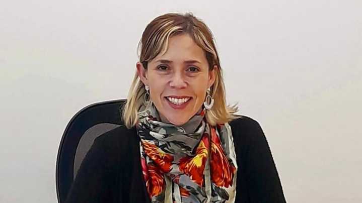 Seremi de Salud de Valparaíso, Lorena Cofré, renuncia a su cargo tras denuncia por acoso laboral en caso de Sol Millakura