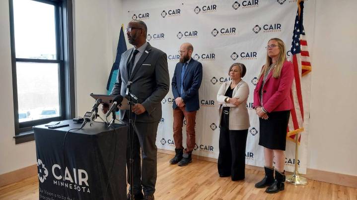 Somali community responds to reports of federal immigration crackdown