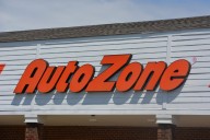 AutoZone expande su presencia con la apertura de 53 tiendas adicionales