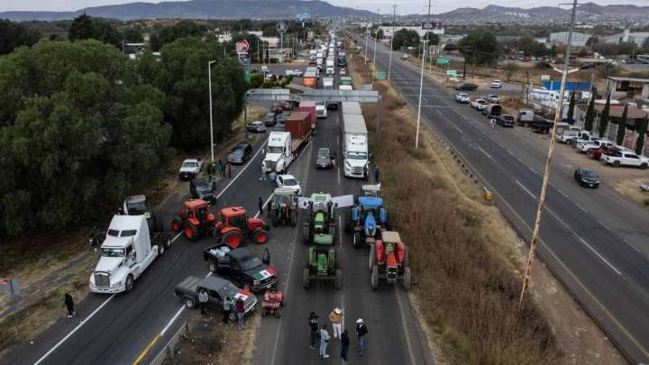 Bloqueos de Agricultores por Ley de Aguas Nacionales: ¿En Qué Carreteras Hay Afectaciones Hoy?