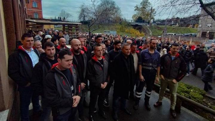 El PSOE de Langreo culpa del incierto futuro de la Brigada Minera a la "falta de planificación empresarial" de Hunosa y la SEPI