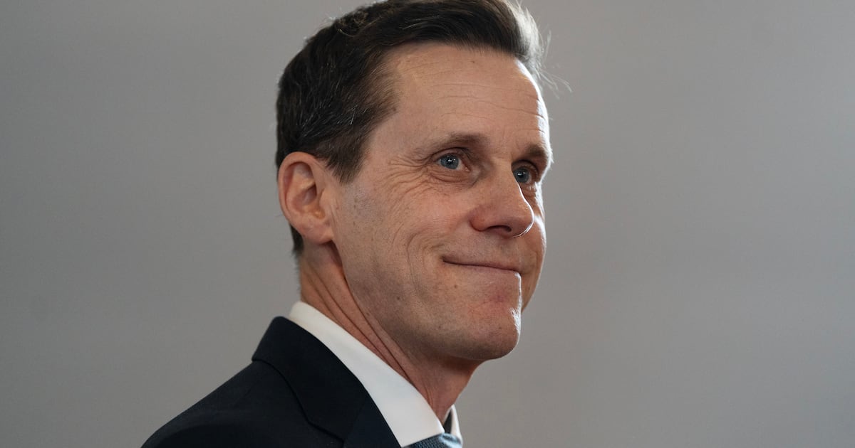 Rob Lantz steps down as premier to pursue permanent P.E.I. PC Party leadership