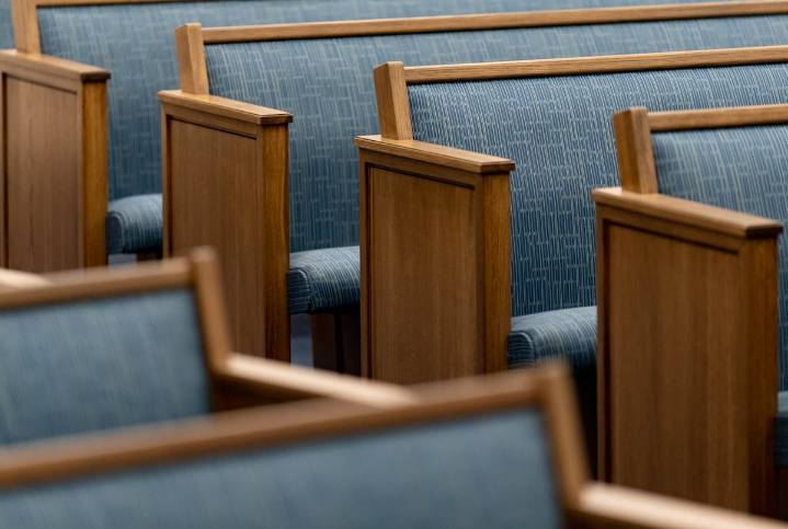 Pew study: Decline of religion has stalled, but there's no revival yet