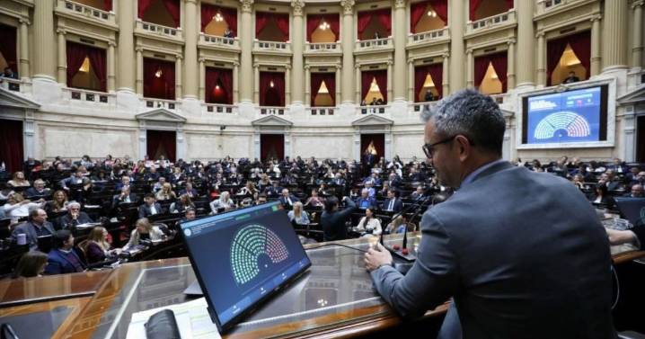 La Libertad Avanza debutará como primera minoría en Diputados: qué necesita para aprobar proyectos